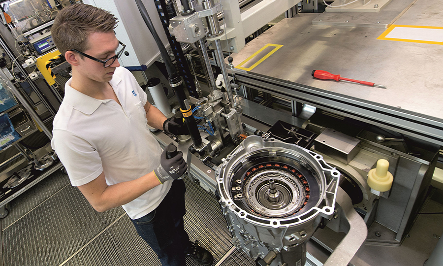 ZF plans new plugin hybrid transmission for 2025 Automotive News Europe